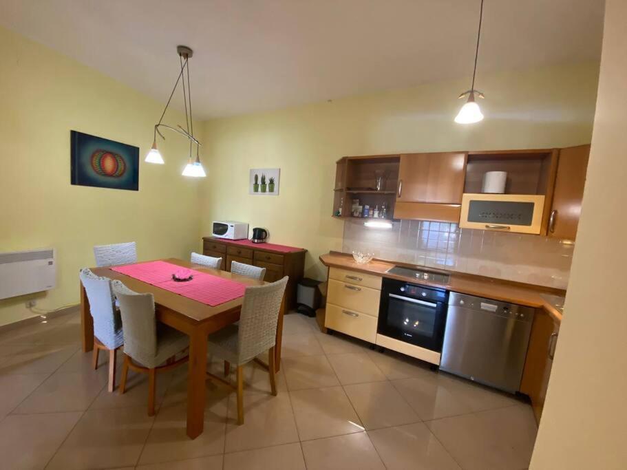 Apartment Nera *